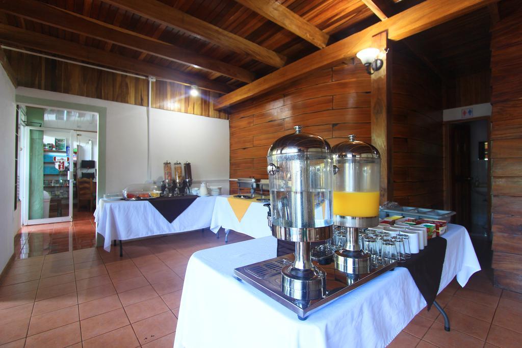 Santa Elena Hostel Resort Monteverde Ngoại thất bức ảnh