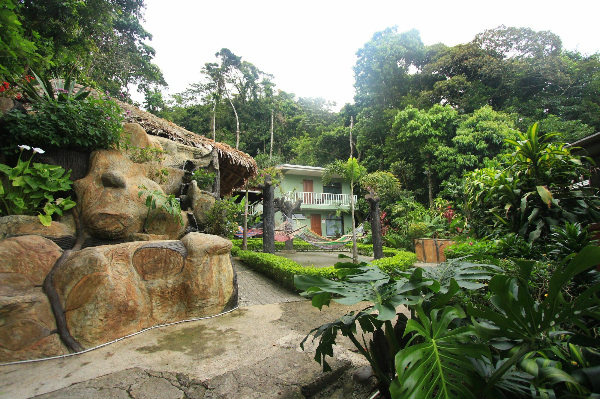 Santa Elena Hostel Resort Monteverde Ngoại thất bức ảnh